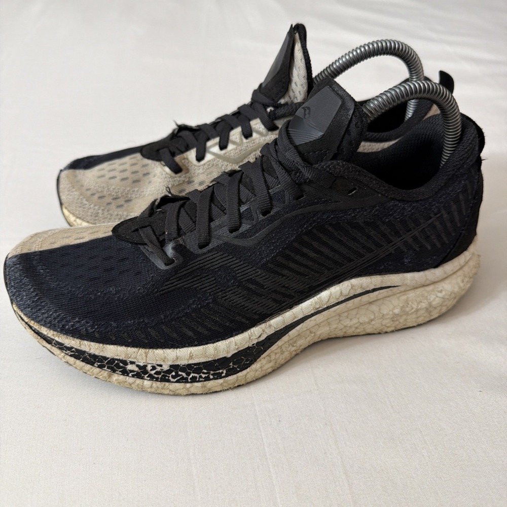 Saucony Endorphin Speed 2 Black Shadow Reflection Womens Sz 9.5 M Running Shoes